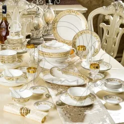 Customizable Luxury Family Dinner Set - Elegant Touch